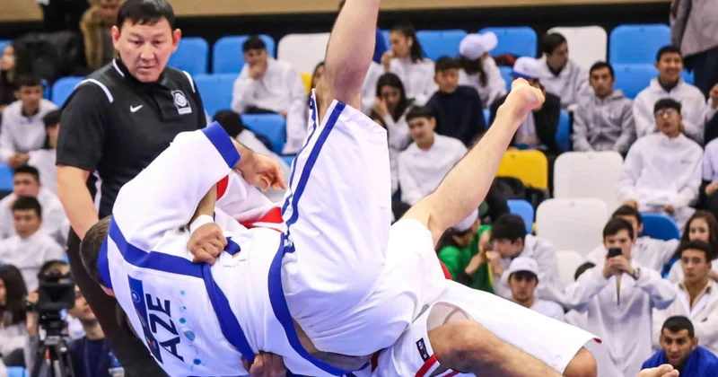 Bakıda Qazaq güləşi üzrə dünya çempionatı keçiriləcək