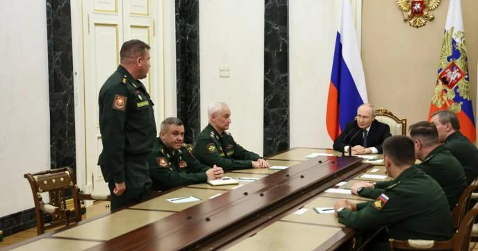 Putin Müdafiə Nazirliyində kadr dəyişikliyi etdi: tapşırıqlar verdi