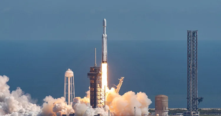 SpaceX in gəliri 92 faiz artıb
