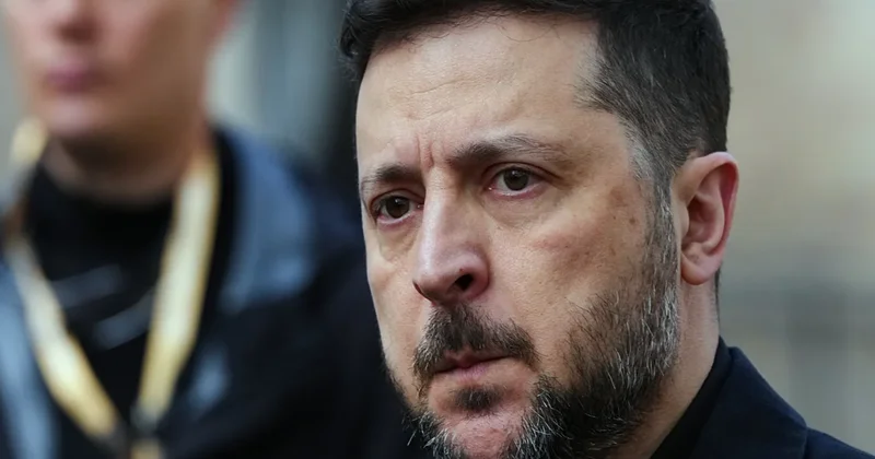 Zelenski: Ukraynaya HHM üçün raket tədarükü üç dəfə azalıb