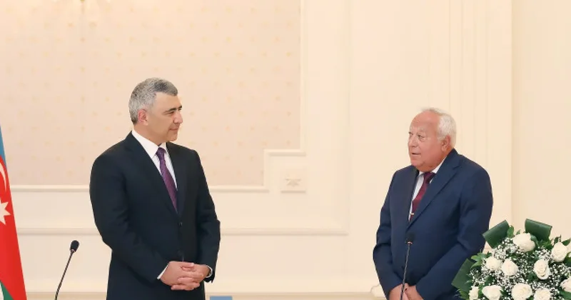 Ali Məhkəmənin hakimi təqaüdə göndərildi FOTO