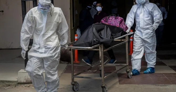 Hindistanda ölümcül virus yayılır: 22 uşaq həyatını itirib