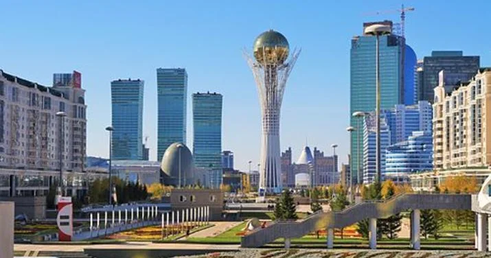 Qazaxıstan əcnəbilərə elektron icazələr verəcək