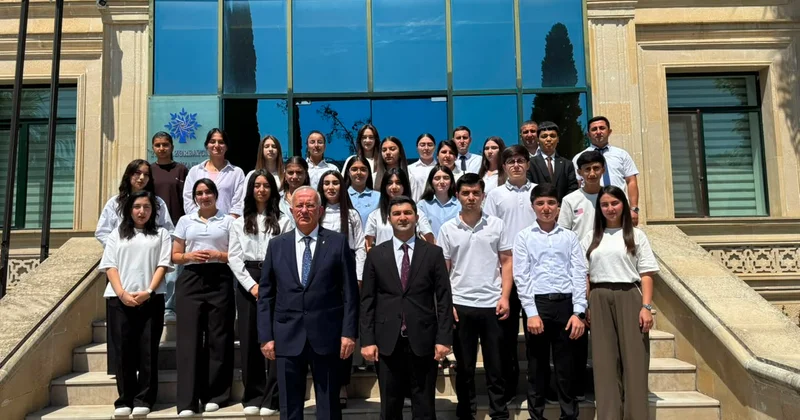 “Gənclərin milli mənəvi dəyərlər ruhunda tərbiyəsi və vətəndaş məsuliyyəti” FOTOLAR