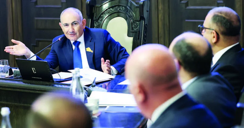 İrəvanda siyasi düzən təzələnir