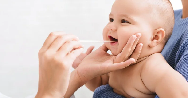 Soyuq su içmək boğazı xəstələndirir? Pediatrdan cavab