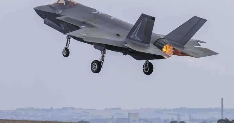 США направят десять истребителей F 35 в Пуэрто Рико
