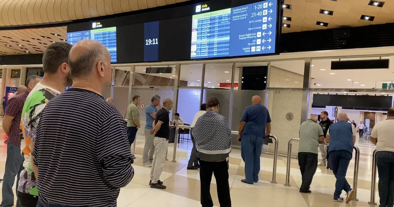 Finlandiyaya qaçan ruslar deportasiya edilir Kimlərə siyasi sığınacaq verilib?