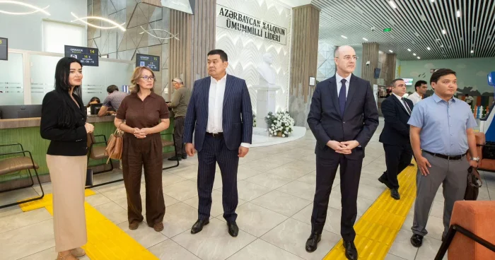Qırğız nümayəndə heyəti ASAN xidmət də FOTOLAR