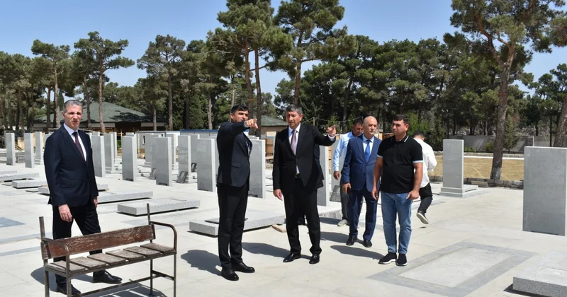 Yasamalın icra başçısı İkinci Fəxri Xiyabanda aparılan işlərlə tanış olub FOTOLAR
