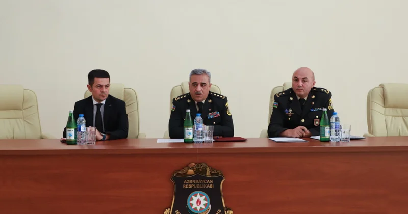 Dövlət Xidmətinin nümayəndələri müəllimlərlə görüşüblər
