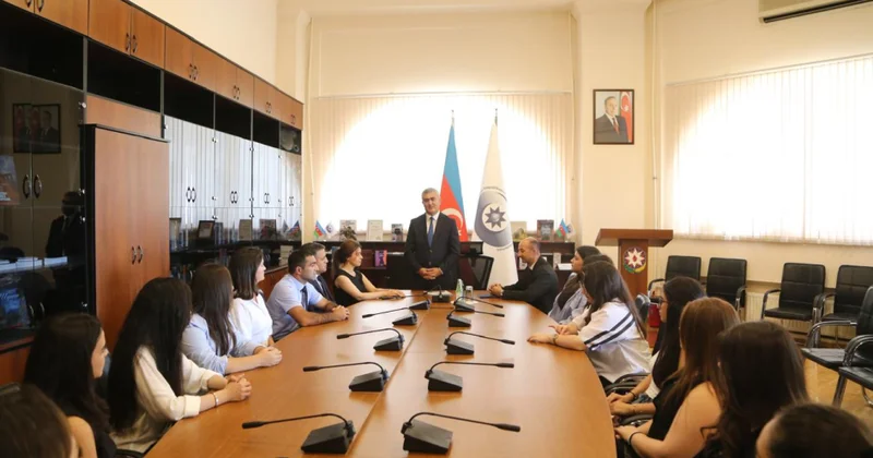 Ombudsman Aparatında infotur təşkil olunub FOTO