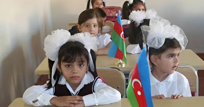 Məktəbə yeni başlayan uşaqların valideynlərinə XƏBƏRDARLIQ!