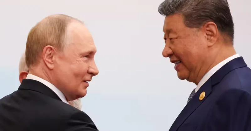 Си улыбается Путину, а платежи не проходят