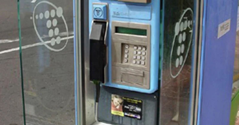 Azərbaycanda 100 dən çox taksofon “YOXA ÇIXIB”