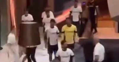 Ronaldo İrəvanda azarkeşlə insident yaşadı VİDEO