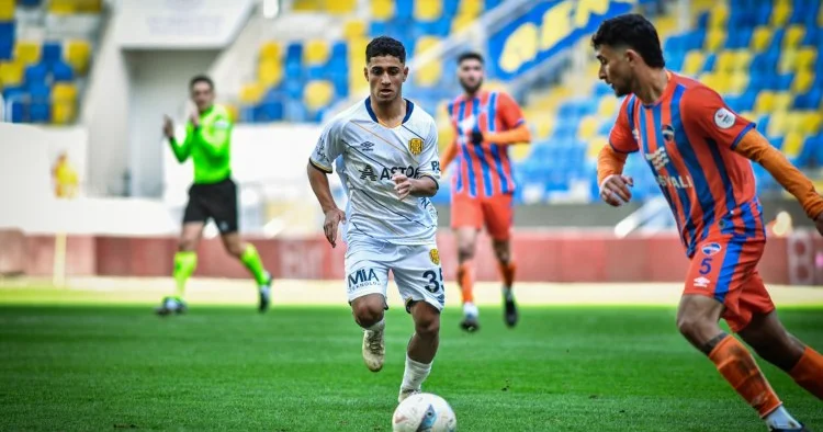 Portuqaliya güclü komandadır, amma yaxşı nəticə qazana biləcəyimizi düşünürəm Ankaragücü nün azərbaycanlı futbolçusu