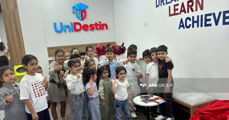 “UniDestin” Təhsil Mərkəzi müxtəlif istiqamətlər üzrə zəngin tədris proqramları təqdim edir
