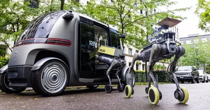 İsveçrədə robot kuryerlər işə başladı