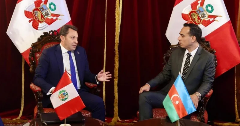 Elnur Məmmədov Peru XİN başçısı ilə görüşüb