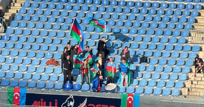 “Milli dəstə” “5”dən sonra tribunanı tərk etdi