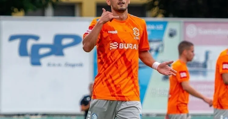 Rüfət Abdullazadə start heyətində meydana çıxdı, komandası uduzdu