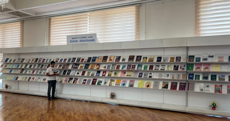 Milli Kitabxanada Gülnaz Abdullazadənin 80 illik yubileyinə həsr olunmuş sərgi açılıb