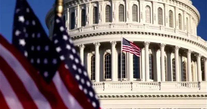 В США хотят ограничить предоставление гражданства иностранным госслужащим