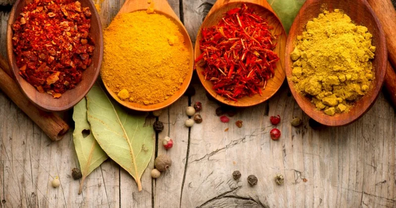 İltihab əleyhinə təsirə malik 10 ədviyyat açıqladı