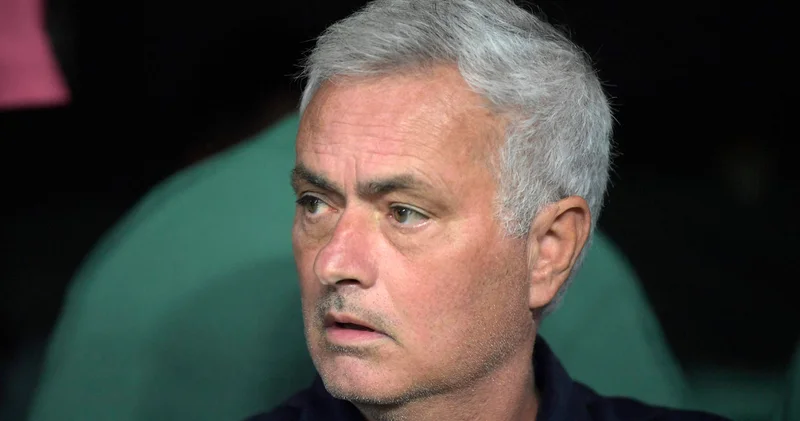 Mourinyo: Betis oyunçuları Real futbolçularından daha ağıllıdırlar