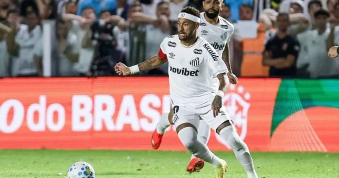 Neymar ciddi zədə aldı, klubu açıqlama yaydı
