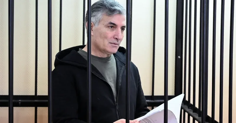 Rusiyada həbsdə olan vəkil Elman Paşayev pensiyasının bərpası üçün iddia qaldırdı