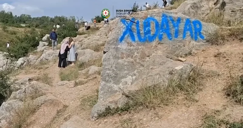 Ayaq qoymağa qıymıram ki, şəhid qanı var Şuşada daşlara həkk olunan məsuliyyətsizlik