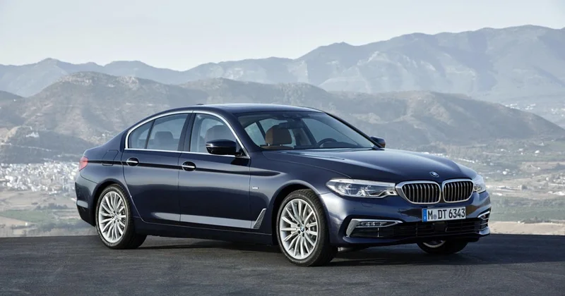 BMW yanğın təhlükəsi səbəbindən təxminən 190 min avtomobil geri çağırılır