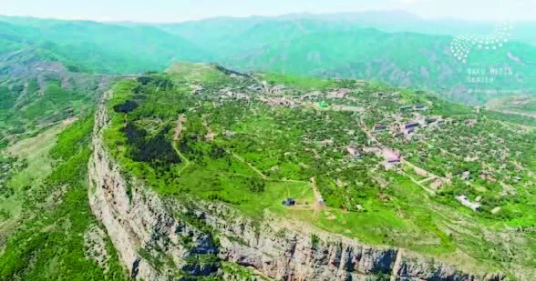 Daşa yazılan ad təbiətə basılan damğa