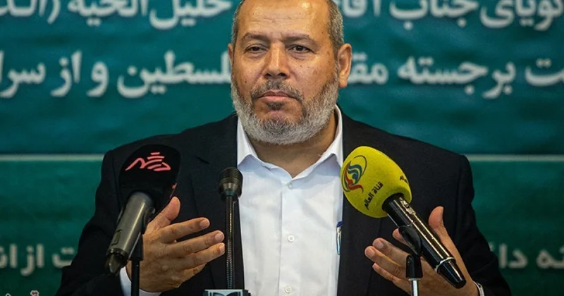 HAMAS lideri İsrailin Dohaya hücumundan sonra ilk dəfə ictimaiyyət qarşısına çıxıb