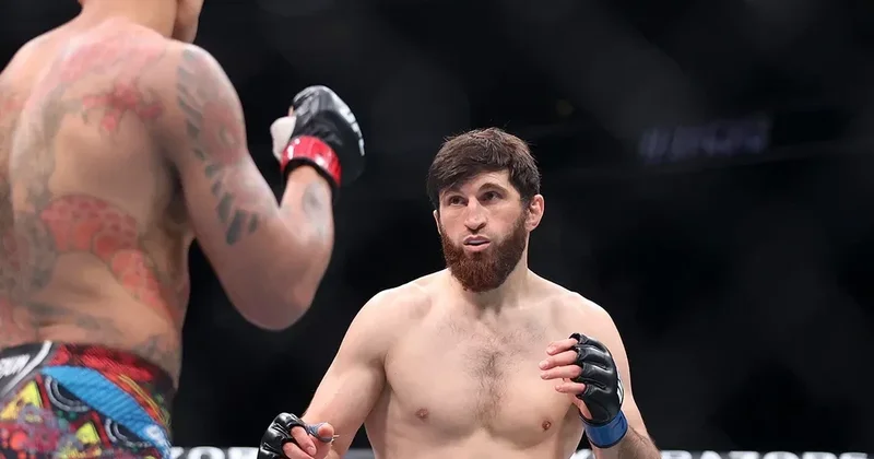 Ankalayev UFC titulunu itirdi Pereyradan REVANŞ + VİDEO