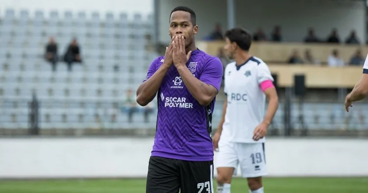 Sumqayıt ın futbolçusu Uruqvayla oyun üçün milliyə çağırıldı