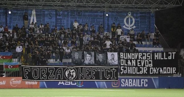 “Polislər tərəfindən bibər qazına məruz qaldığımıza görə...” “Forza Neftçi” barmaq silkələdi