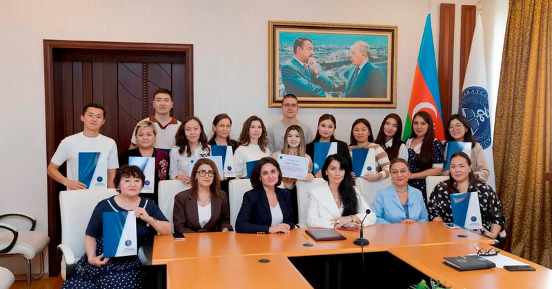Qazaxıstanlı magistrantlar ATU da elmi təcrübə proqramını uğurla tamamladı Fotolar