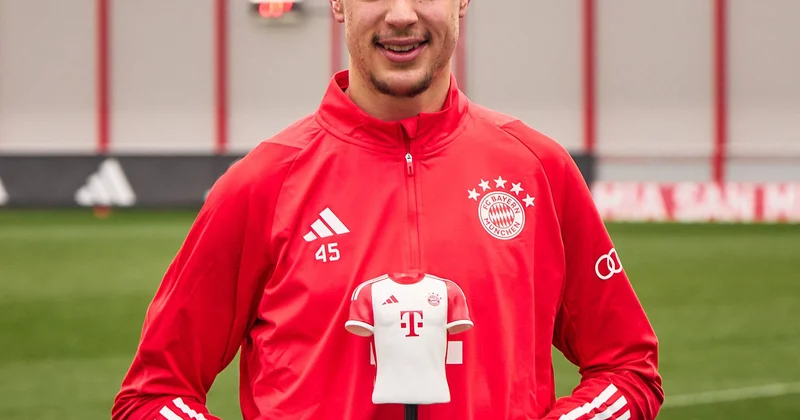 Aleksander Pavloviç İngiltərə nəhənglərinin hədəfində