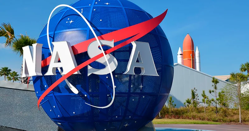 NASA построит настоящую деревню на Луне Minval Politika