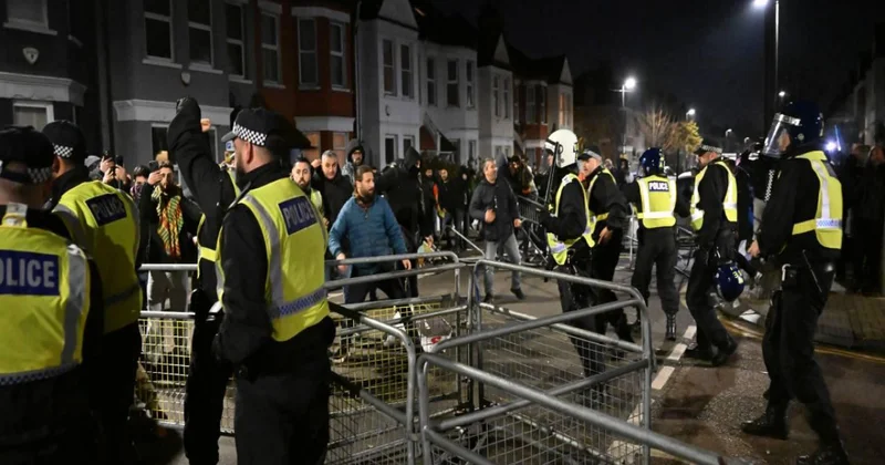 Londonda Fələstini dəstəkləyən mitinqdə 500 ə yaxın adam həbs edilib