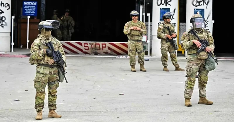 Tramp Çikaqoya ordu göndərdi ABŞ da etirazlar böyüyür