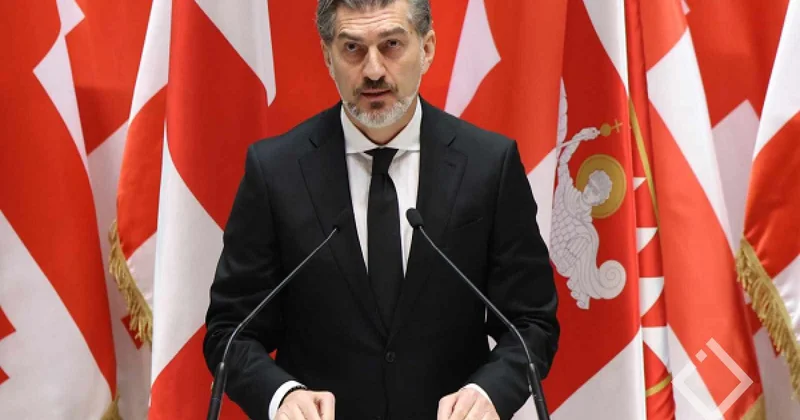 Prezident: Gürcüstanda hakimiyyət dəyişikliyi zorakılıq yolu ilə baş verməyəcək