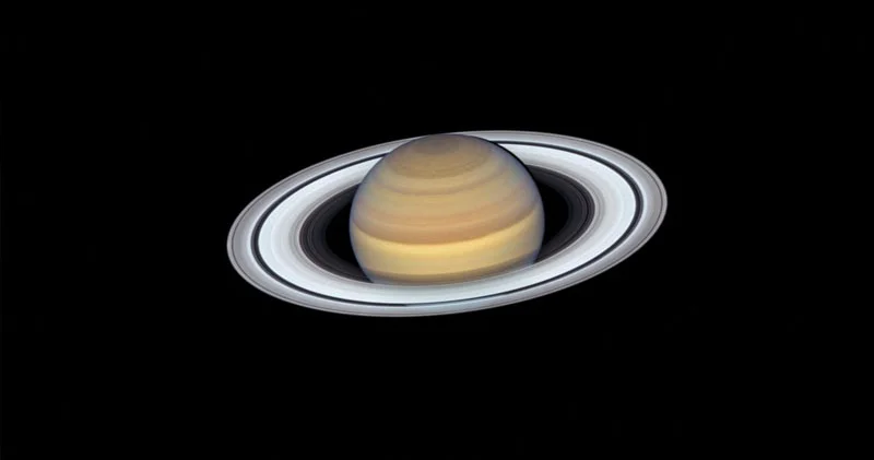 Saturn Yerə ən yaxın mövqeyindədir: Bu gecə onu necə görmək olar?