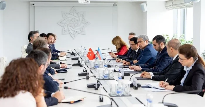 Anar Əliyev Türkiyə rəsmiləri ilə görüşdü