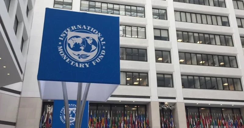 МВФ ждет от Киева миллиард