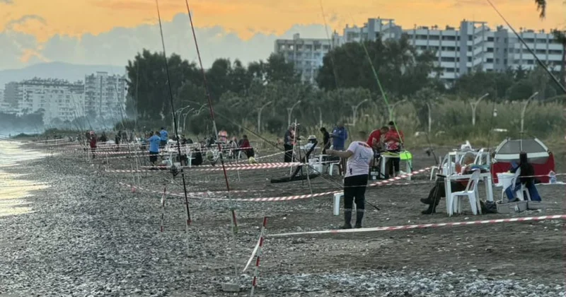 Азербайджанские рыболовы блеснули на Золотом крючке фото