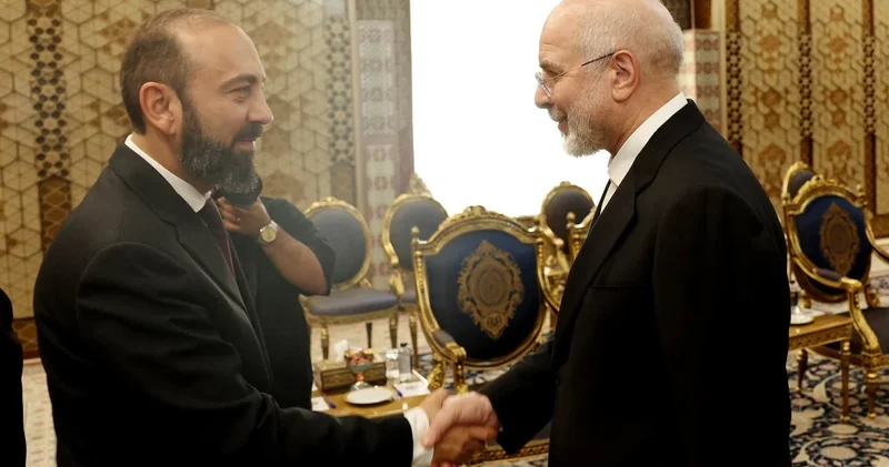 Mirzoyan İranda Qalibafla TRIPP i müzakirə etdi